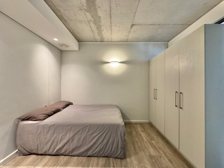 2 Bedroom Property for Sale in Woodstock Western Cape